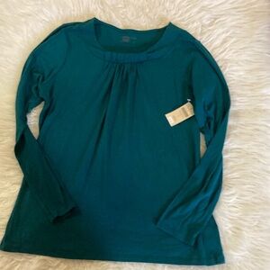 NWT long sleeve tee